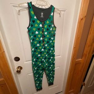 SNOOZE BUTTON shamrock sleeveless one piece PJs